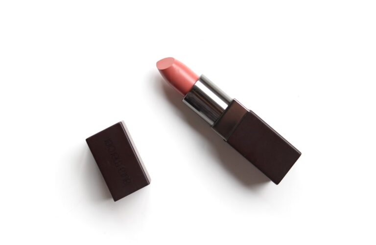 Top 10 Must-Have Makeup Products for Every Skin Type